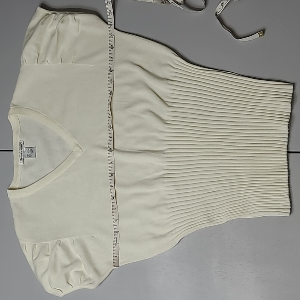 Reference Point knit top (Ivory) - Picture 8 of 10